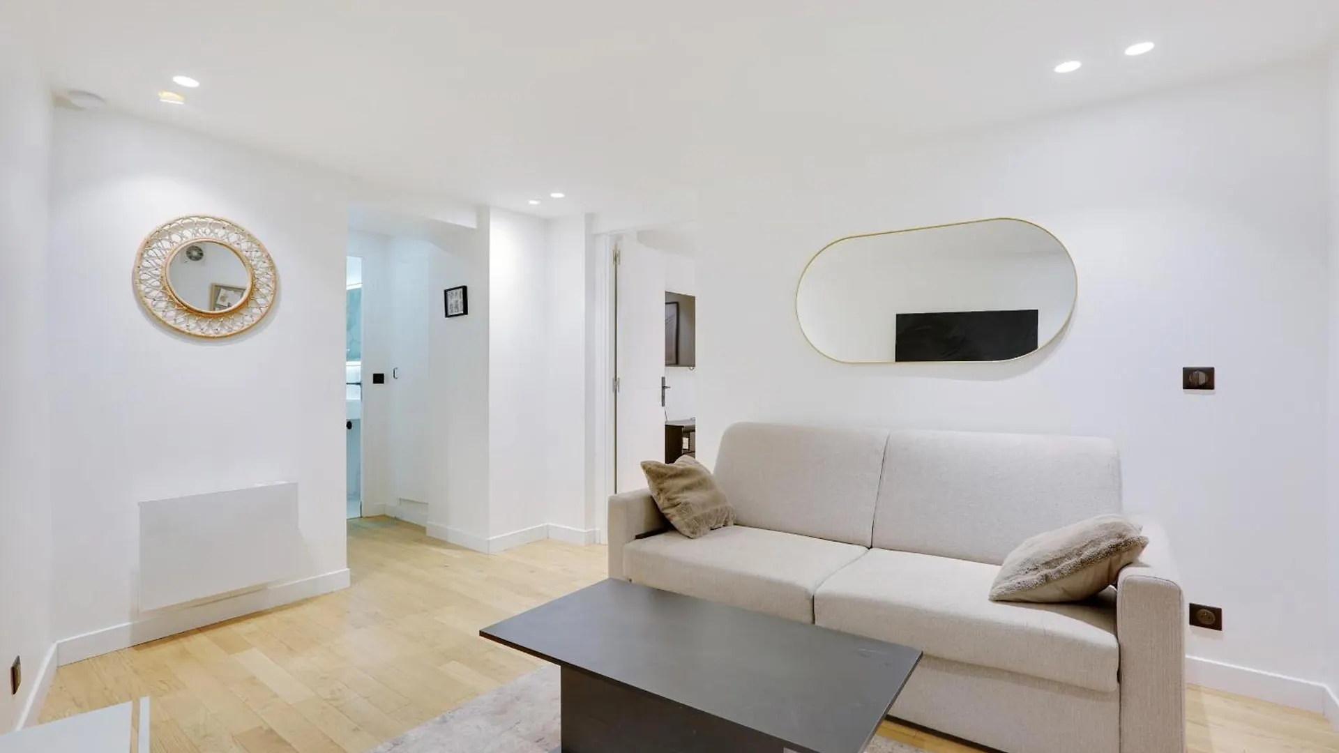 Beautiful 2 Bdr Duplex In Paris Apartment France