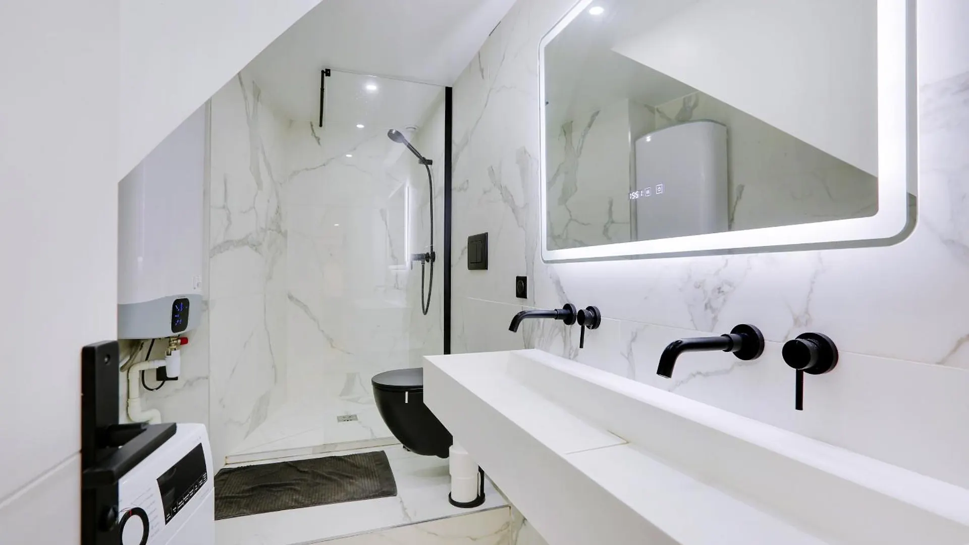 Beautiful 2 Bdr Duplex In Paris Apartman