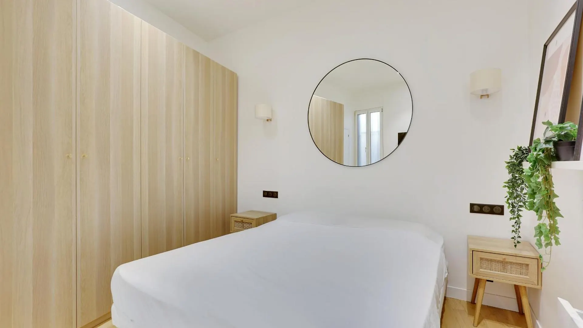 Beautiful 2 Bdr Duplex In Paris Apartman